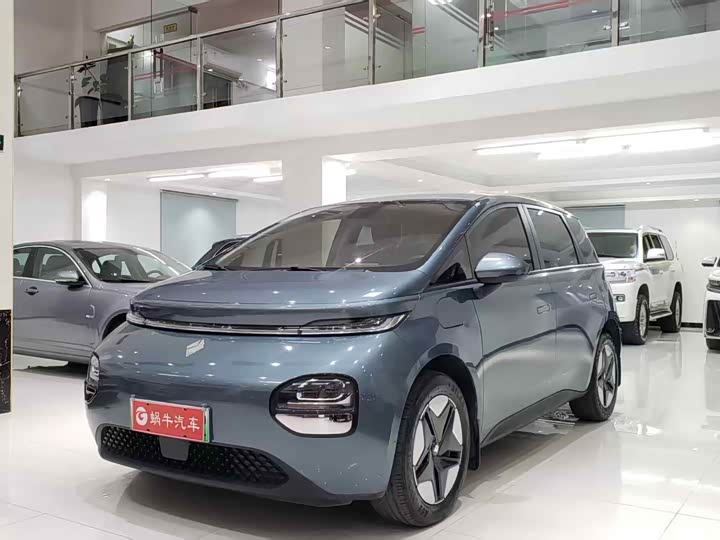 2023 Model 360 Plus