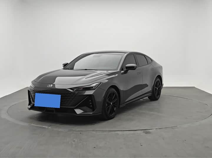 Changan UNI-V 2022 1.5T ZunGui Edition
