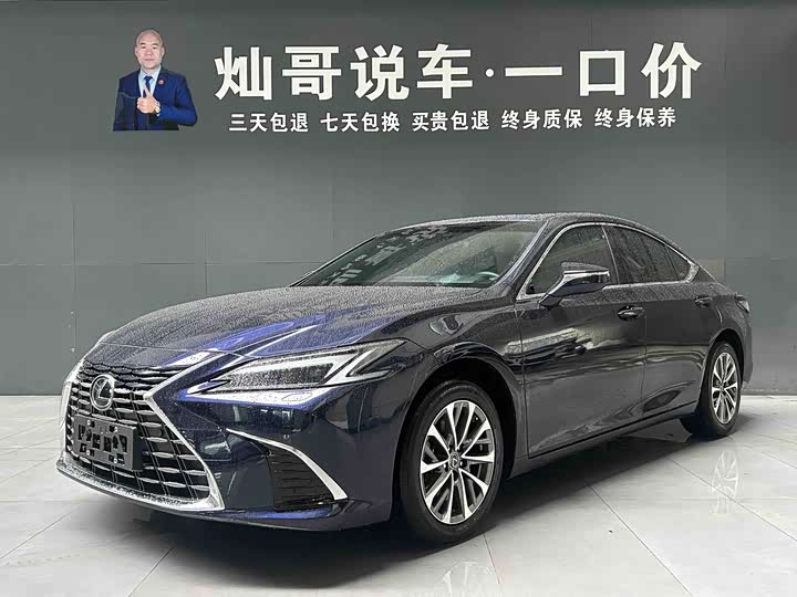 Lexus ES 2025 200 Exclusive Edition