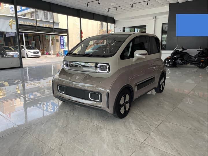 KiWi EV 2023 Model Edition