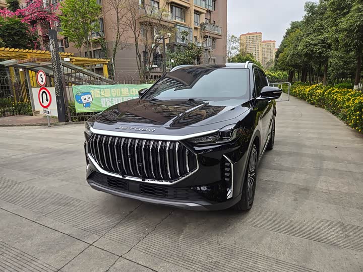 2023 Jietu X70 PLUS 2023 model 1.5T DCT Ziqiang PRO 7 seats