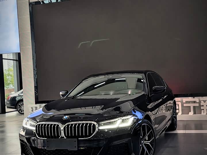 BMW 5 Series 2021 530Li Exclusive M Sports Package