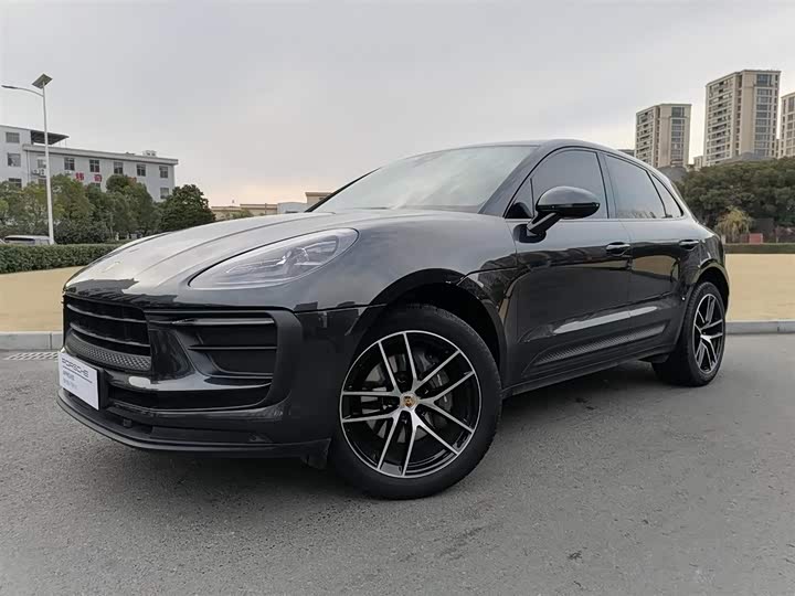 2023 Porsche Macan 2.0T