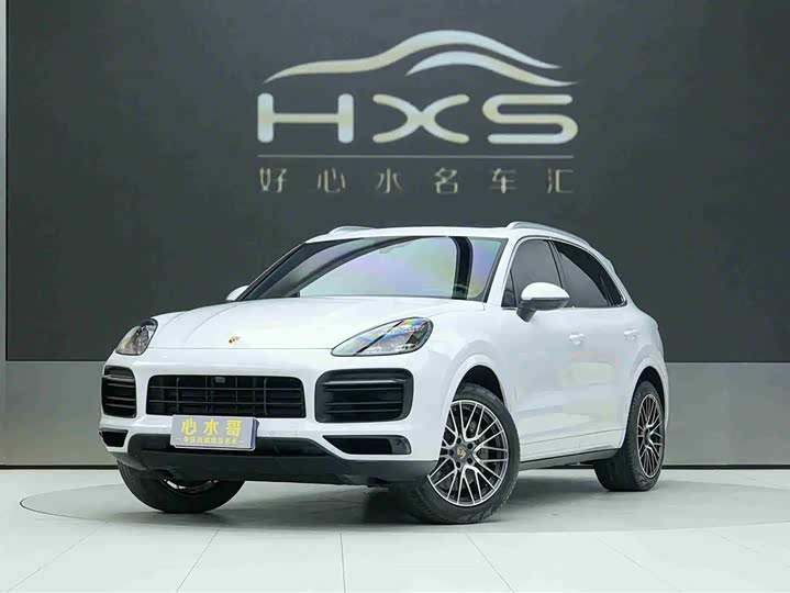 2021 Cayenne 2020 Cayenne S 2.9T