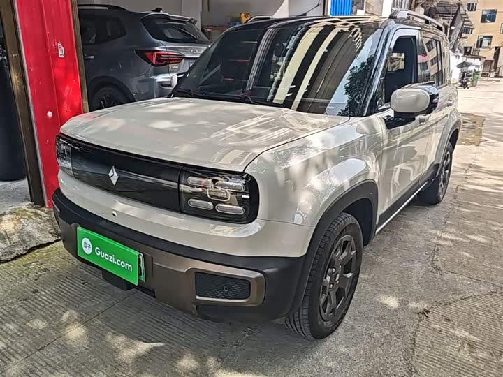 Baojun Yueye Plus 2026 model 301km flagship version