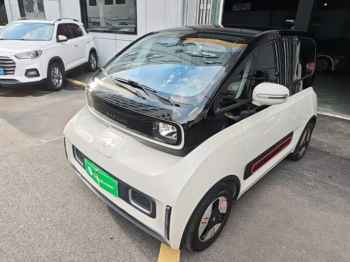 KiWi EV 2022 Model Edition