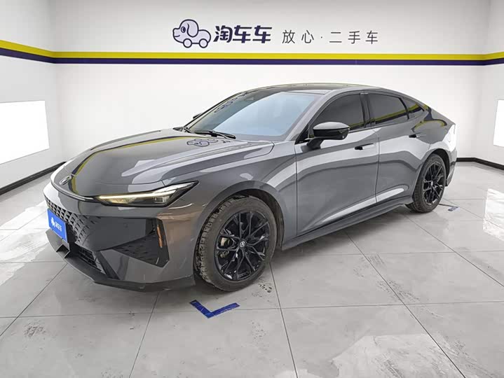 Changan UNI-V 2024 1.5T Prestige Edition