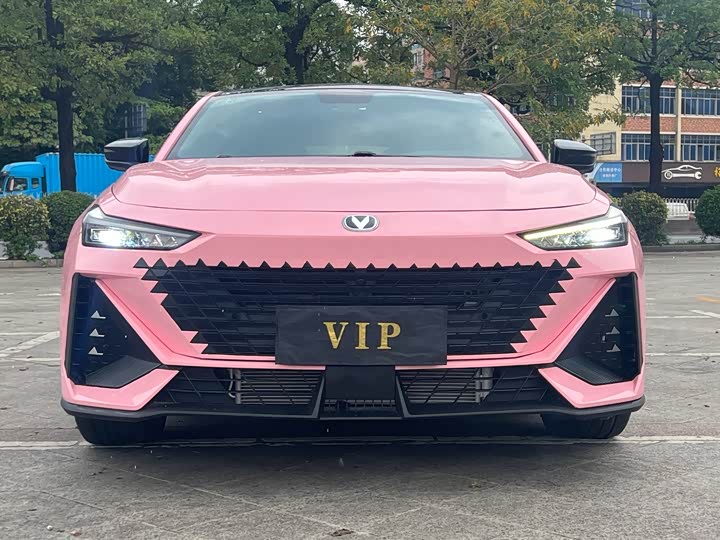 Changan UNI-V 2022 1.5T ZunGui Edition