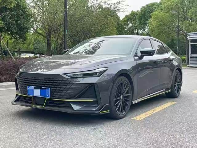 UNI-V 2023 Model 1.5T Edition