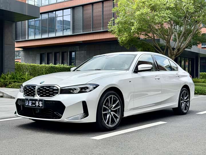 2026 BMW 3 Series 2026 325Li M Sports Package
