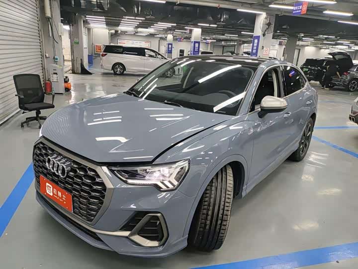 2023 Audi Q3 Sportback 2022 40 TFSI RS Kit Burning Speed ΓÇïΓÇïType