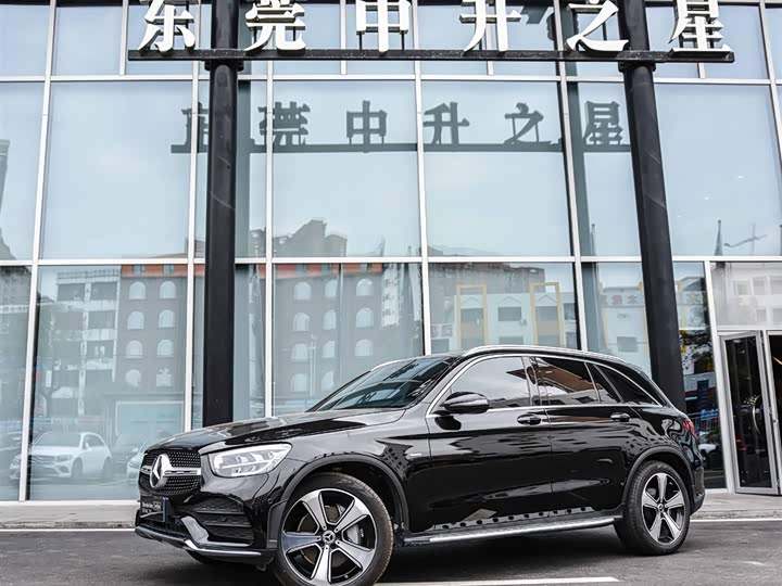 2023 Mercedes-BenzGLC 2022 Model GLC 300 L 4MATIC Dynamic ModelCollector's Edition
