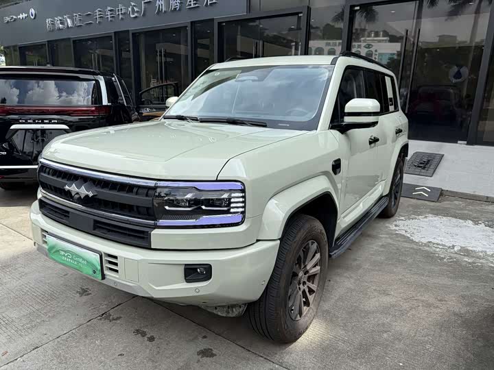 5 2025 Model 210KM Ultra Edition