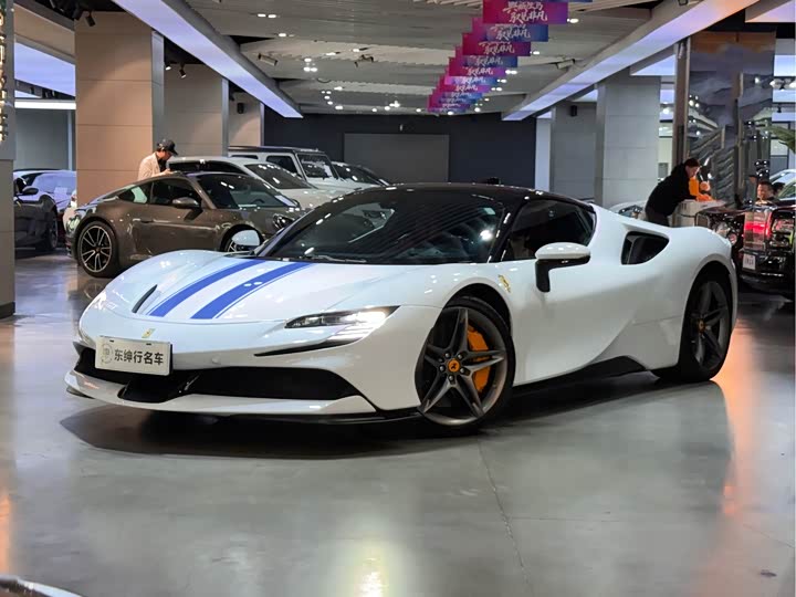 2023 SF90 2020 3.9T V8 Stradale