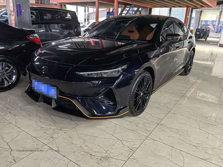 Changan UNI-V 2025 1.5T 500Bar distinguished sports model
