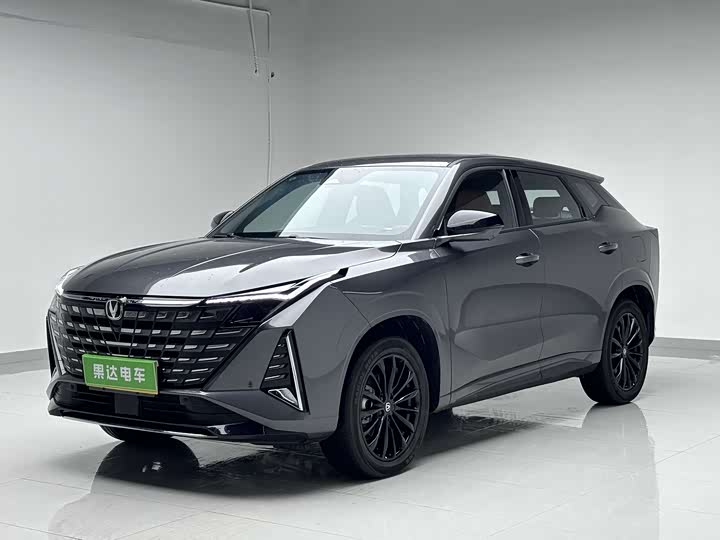 Changan UNI-Z New Energy 2024 Blue Whale Smart iDD 125km leading model