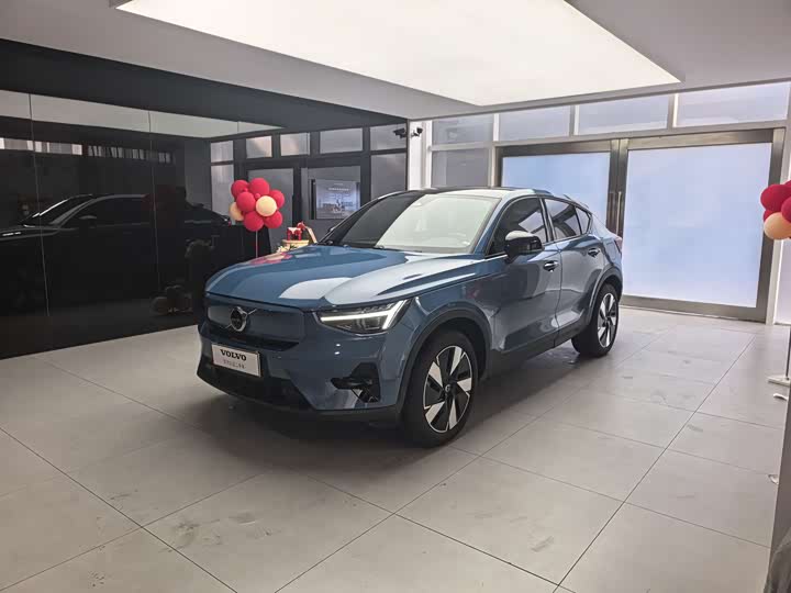 2024 Volvo C40 2024 Long Range Edition PRO