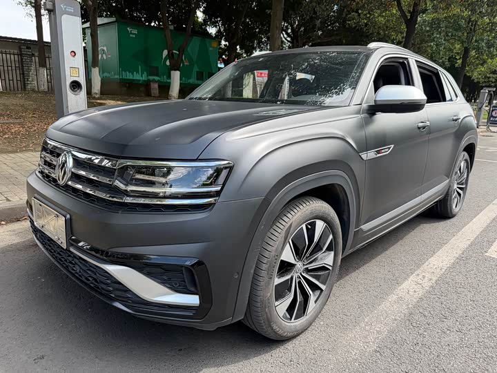 2021 Touron 2020 Touron X facelift 530 V6 four-wheel drive luxury version