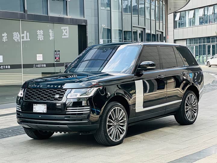 2022 Range Rover 2021 3.0 L6 Vogue
