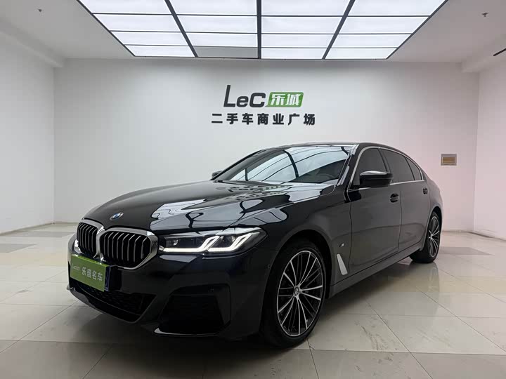 2024 BMW 5 Series 2023 facelift 530Li leading M sports package