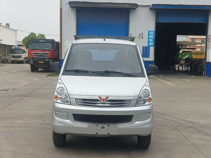 2021 Wuling Rongguang S 2021 1.2L standard air-conditioned version 5-seat LSI