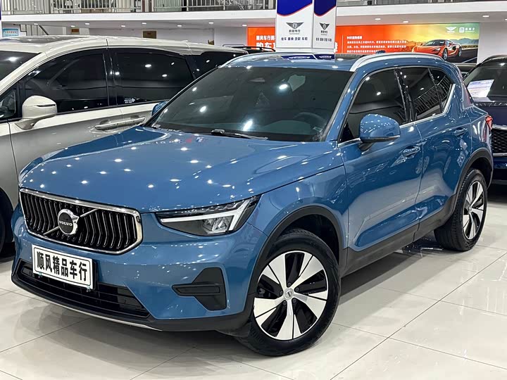 2022 Volvo XC40 2023 B3 Zhiyuan Luxury Edition