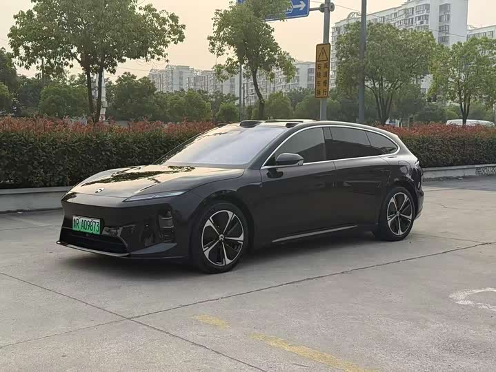 2025 NIO ET5T 2025 75kWh Touring