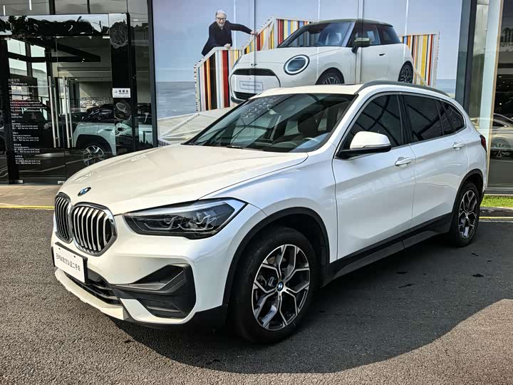 2021 BMW X1 2021 sDrive25Li Leading Model