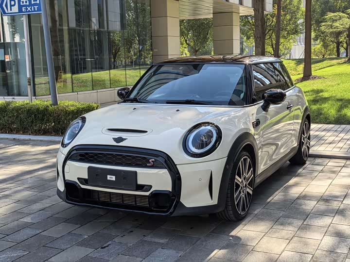 2022 MINI 2022 2.0T COOPER S Artist