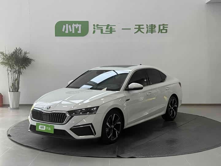 Octavia 2022 PRO TSI280 Luxury Edition