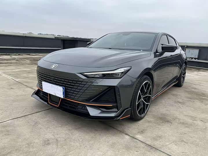 Changan UNI-V 2023 1.5T sports version