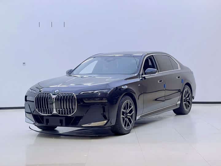 BMW 7 Series 2023 735Li M Sports Package