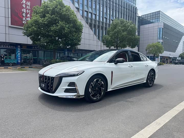 Hongqi H6 2024 2.0T Zhiyi Edition