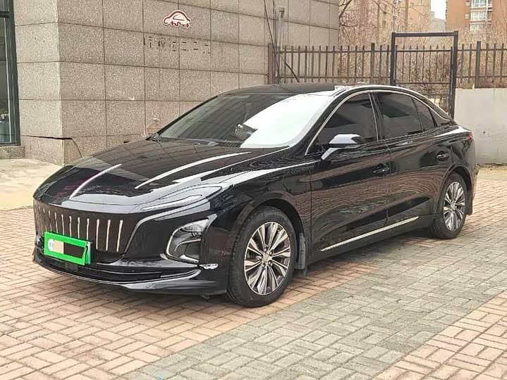 Hongqi E-QM5 2024 450km travel version