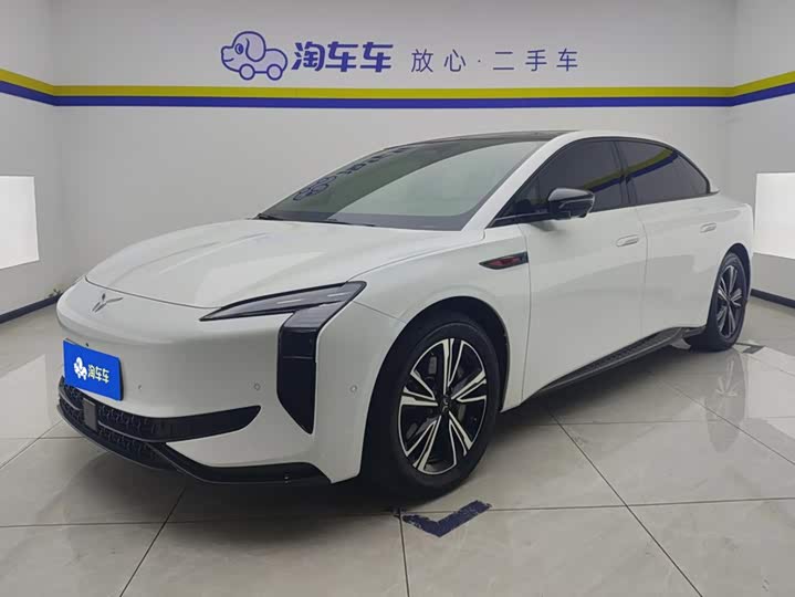 Hongqi EH7 2024 690 Pro