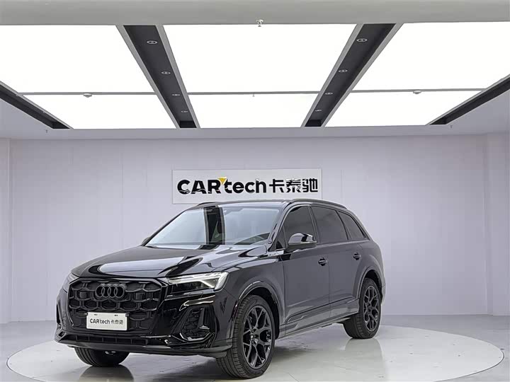 2025 Audi Q7 2024 45 TFSI quattro S line Black Edition