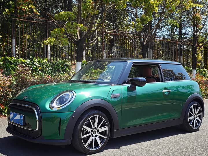 MINI 2022 facelift 1.5T COOPER artist