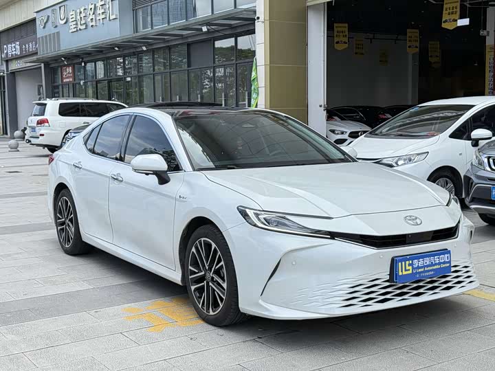 2025 Camry 2025 Shuangqing 2.5HG Premium Smart Travel Edition