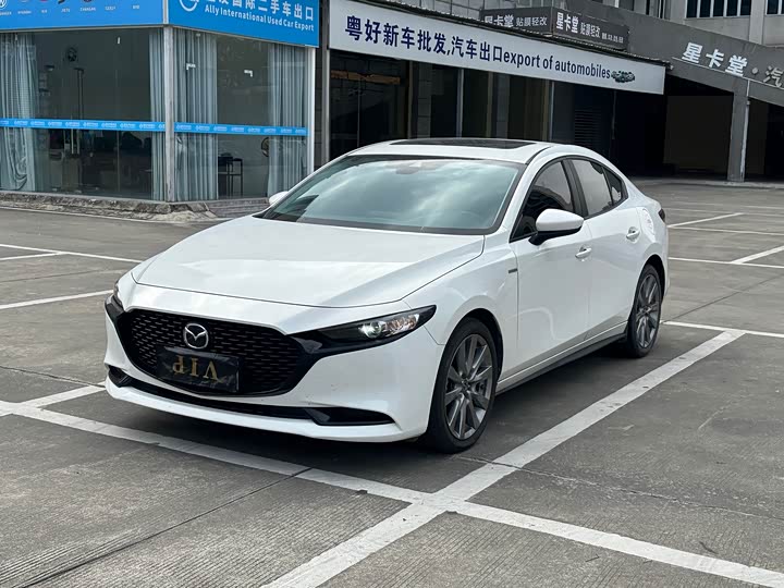 2023 Mazda3 Angkesela 2022 2.0L Automatic Premium Edition