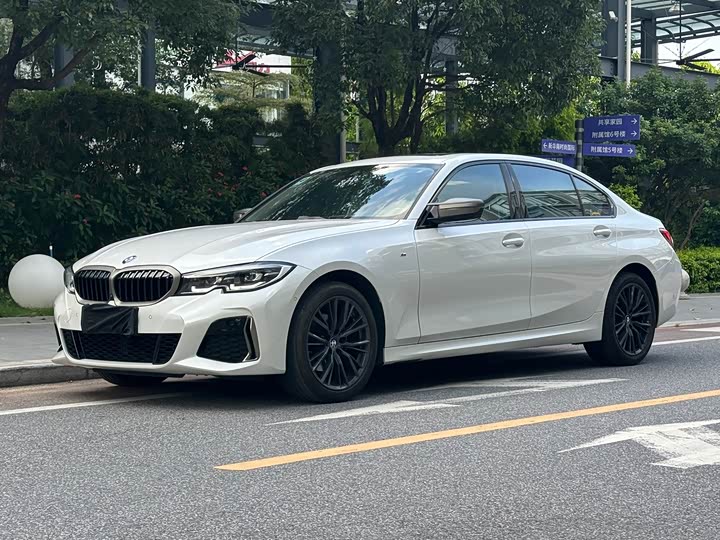 BMW 3 Series 2022 325Li M Sports Night Package