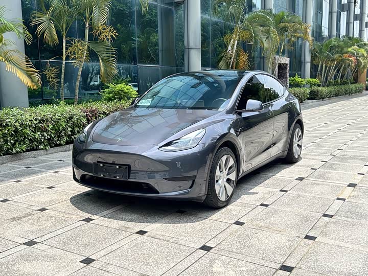 Model Y 2022 Refresh RWD