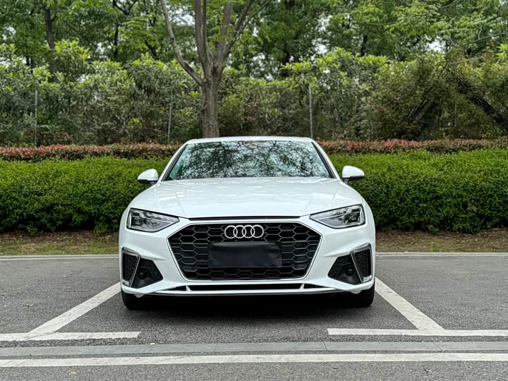 2021 Audi A4L 2020 40 TFSI Fashionable and Dynamic