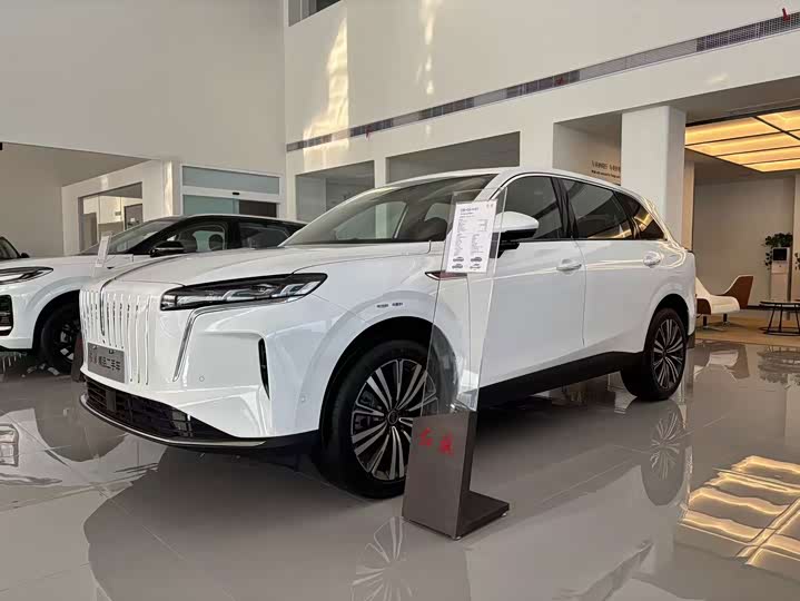 Hongqi HS6 PHEV 2026 Model 240 Smart Hybrid Edition