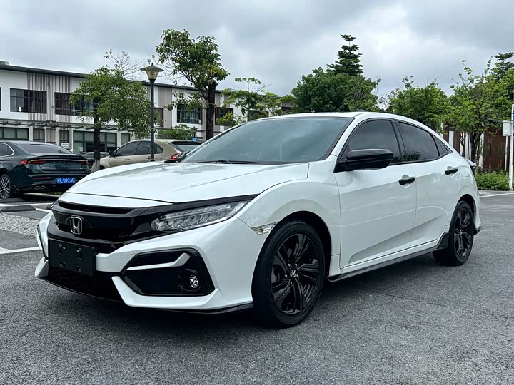 Civic 2021 HATCHBACK 220TURBO CVT cool control