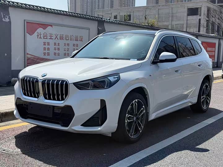 2023 BMW X1 2023 sDrive25Li M Sports Package