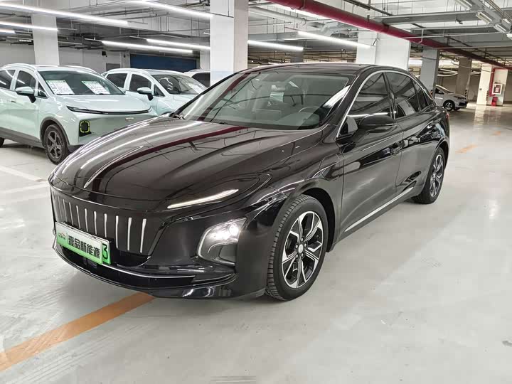 Hongqi E-QM5 2021 Charging Qixiang Edition