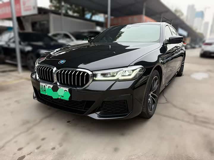 2022 BMW 5 Series New Energy 2022 535Le M Sports Package