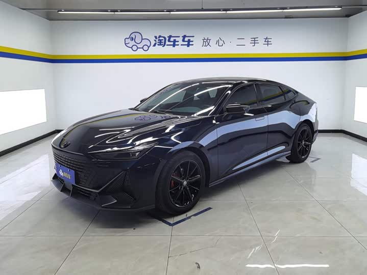 Changan UNI-V 2022 1.5T ZunGui Edition