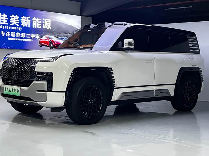U8 2023 Model Luxury Edition