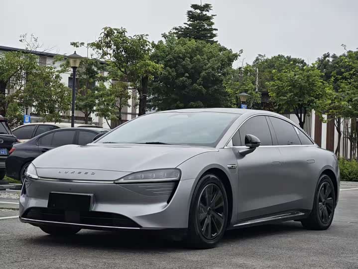 Zhijie S7 2024 Pro rear-wheel drive long-range version